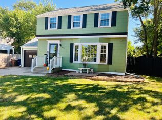 1016 Court Merrill St, Mitchell, SD 57301