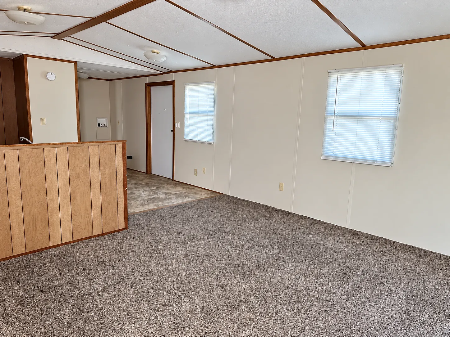 210 Lewis Street — Photo 4