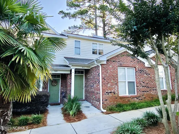 911 Downey Branch Lane, Wilmington, NC 28403