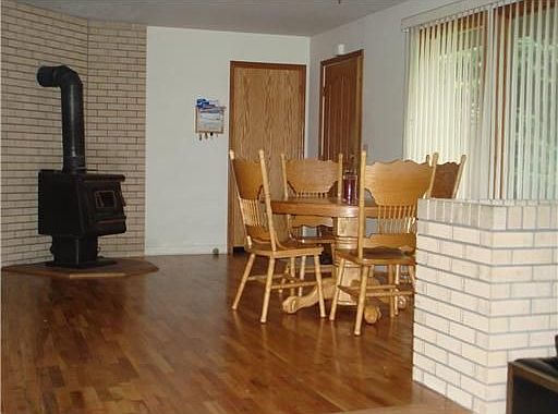 3rd image of 2616 McCormick Ln