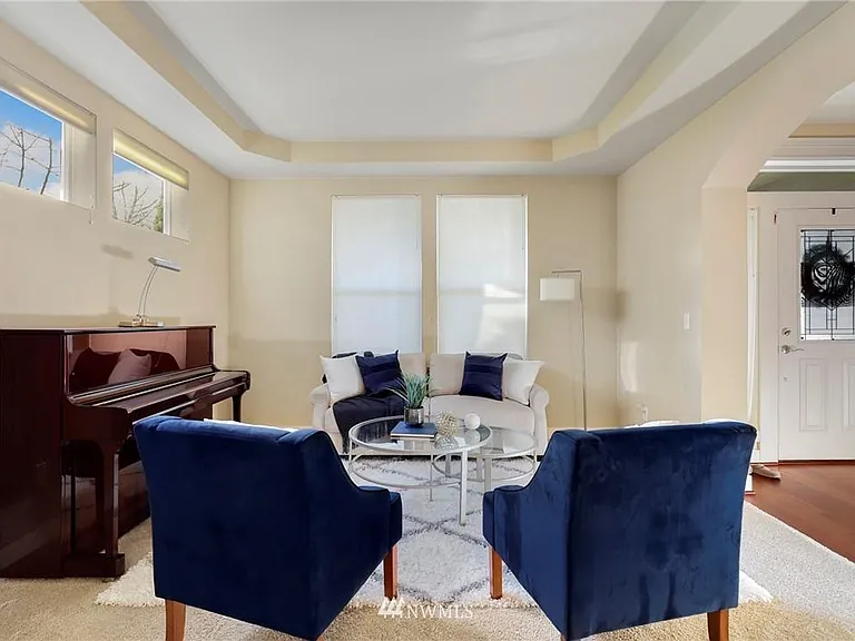 4450 Logan Dr NE — Photo 3