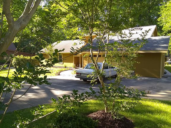 5th image of 306 Saltlick Trce