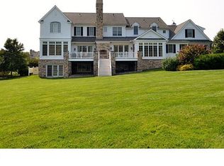 105 Paired Oaks Ln, Wilmington, DE 19807