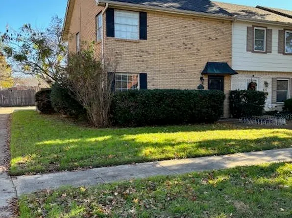 601 Saint Charles Ct, Arlington, TX 76013