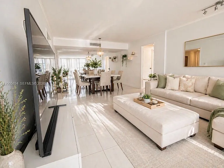 701 Three Islands Blvd #120 — Photo 3