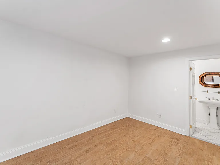 368 Hoyt St — Photo 67