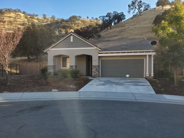 9060 Golf Canyon Dr, Patterson, CA 95363