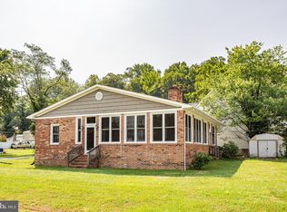 6014 Riverview Dr, King George, VA 22485