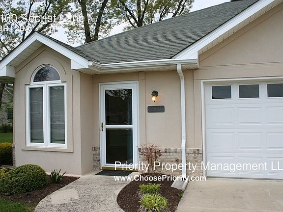 3rd image of 2100 Secrist Ln
