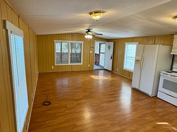 5th image of 1400 24th Street
