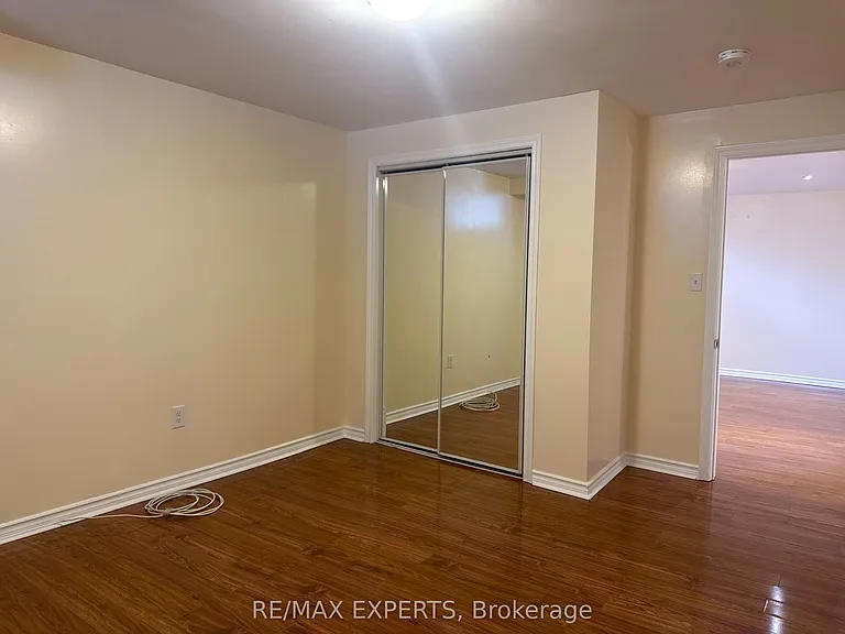 5 Cadillac Cres #BASEMENT — Photo 18