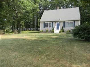 26 Blackberry Ln, Wells, ME 04090