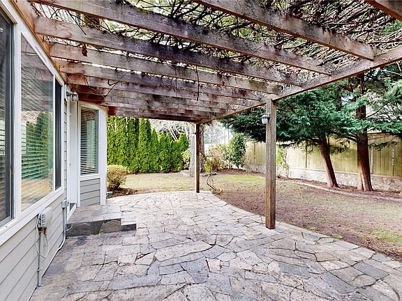 5th image of 5805 Ashbourne Lane SE