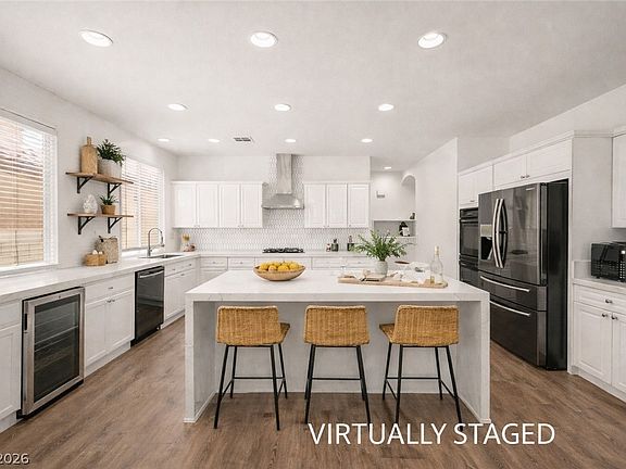 3rd image of 1688 Sabatini Dr