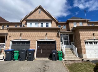 40 Stirrup Ct, Brampton, ON L6X 4Y1