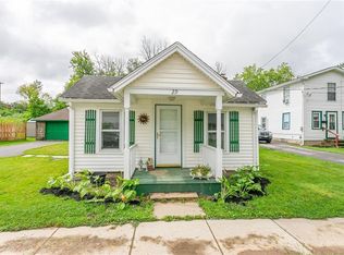 29 Clark St, Brockport, NY 14420
