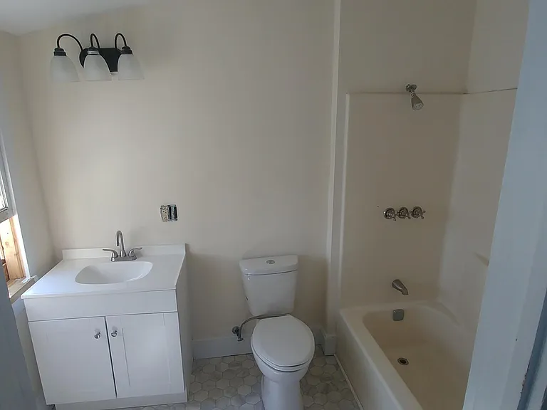 1 Bath