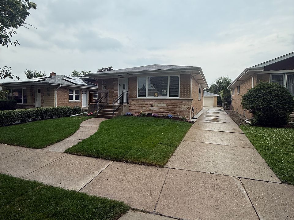 1st image of 4521 N Plainfield Ave