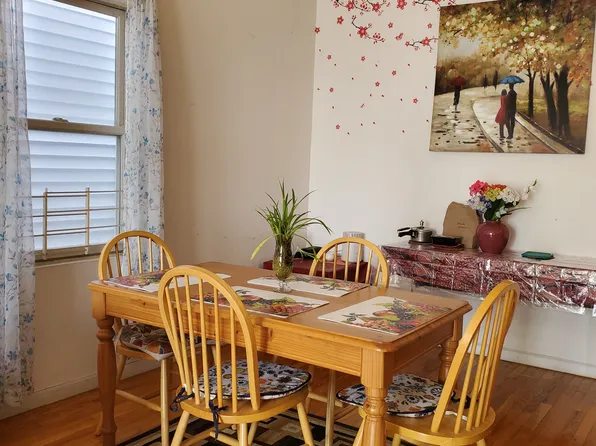 49 Nelson Avenue image 3 of 13