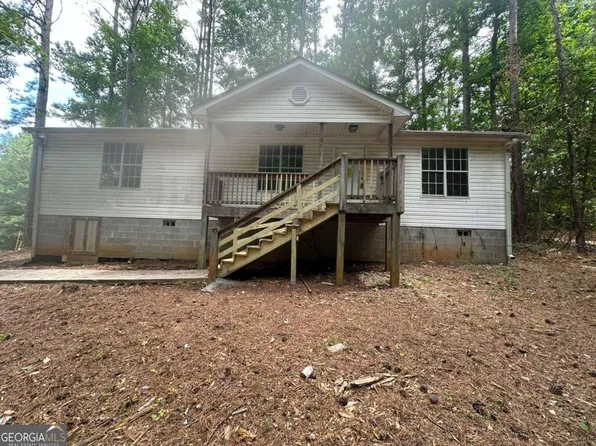 7155 Pineneedle Dr SW, Covington, GA 30014