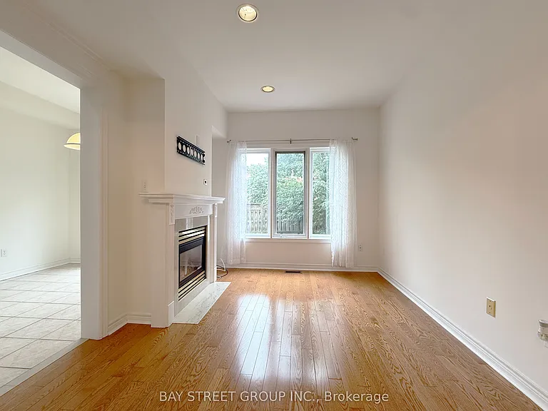 162 Denise Cir — Photo 6