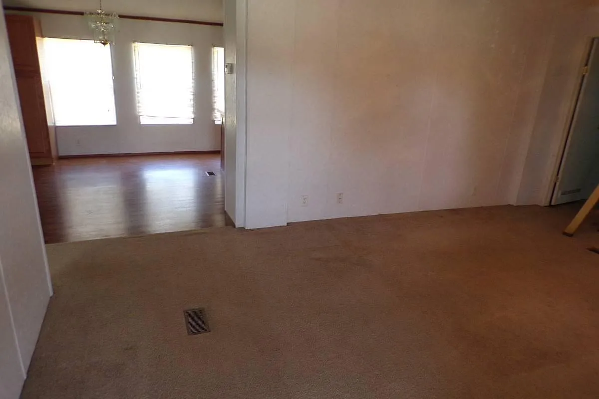 3 bed, 1375 sqft, $1,500 — Photo 4