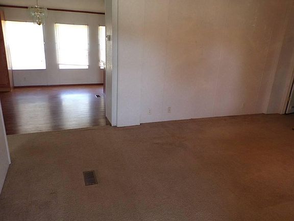 5th image of 1217 N Rockdale St