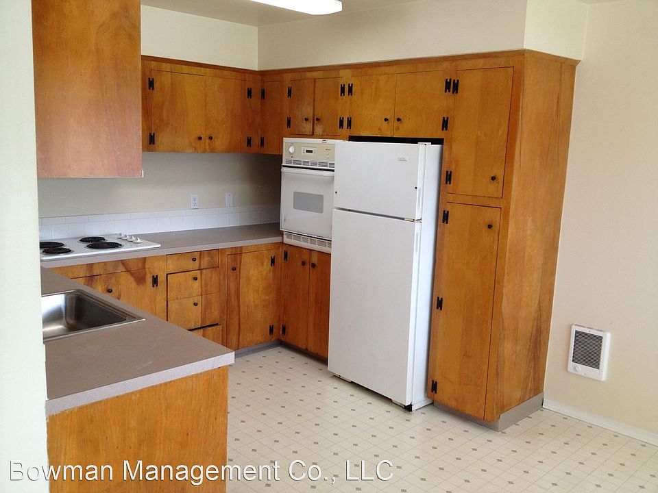 1st image of 3647 SE 40th Ave #11488887