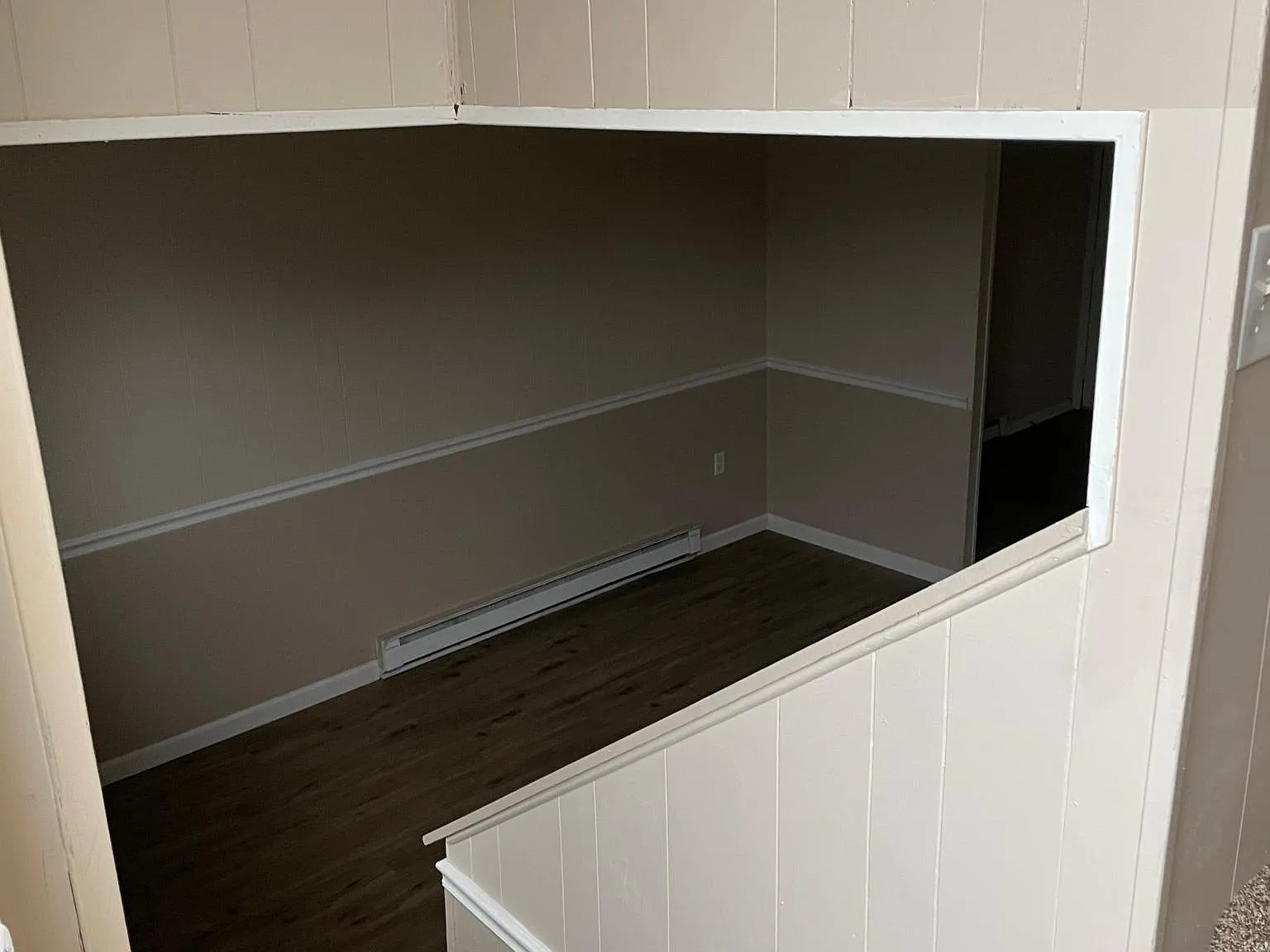 136 Hale Ave — Photo 2