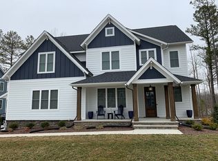 15612 Willowmore Dr, Midlothian, VA 23112