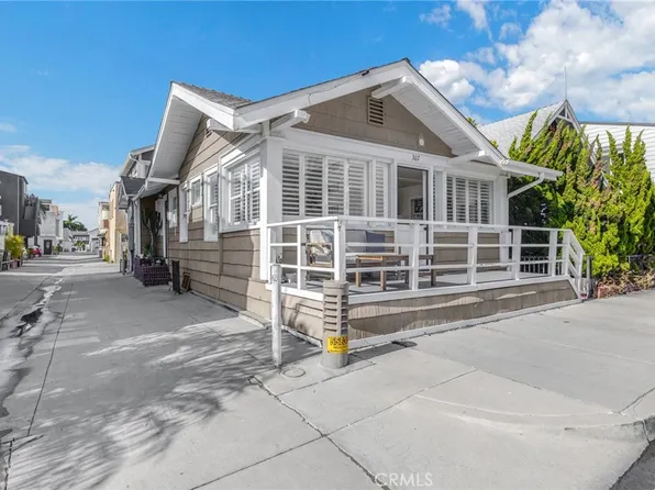 307 Fernando St, Newport Beach, CA 92661