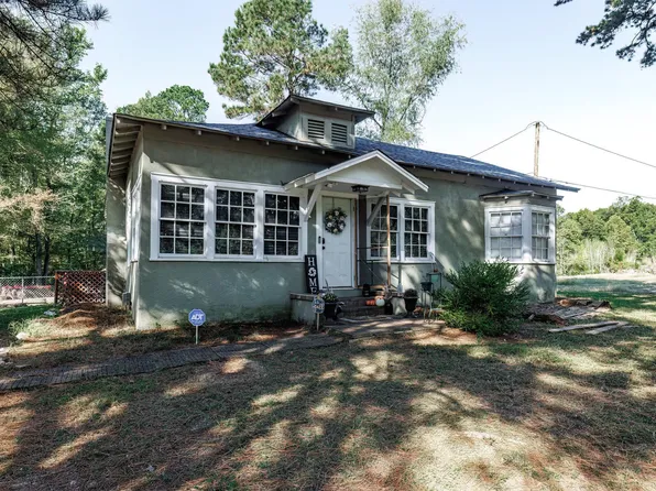 1017 N 10th St, Arkadelphia, AR 71923