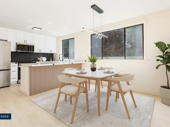 486 Kawaihae St APT C, Honolulu, HI 96825