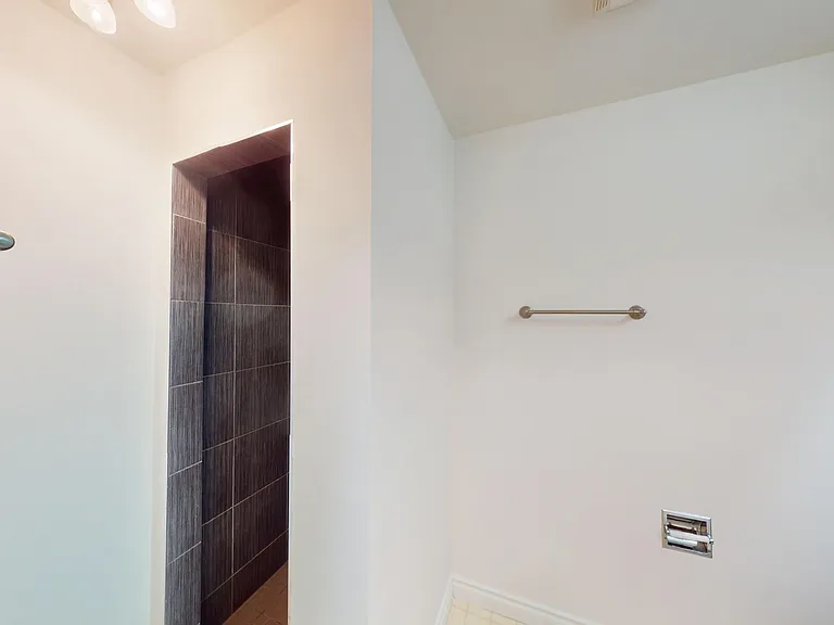 235 Berwick Dr NW #21 — Photo 33