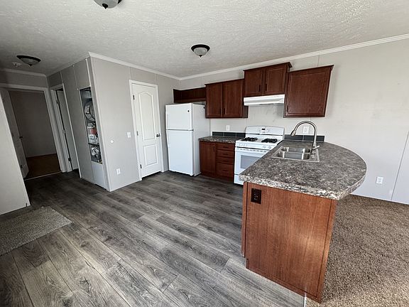 5th image of 615 Wentling St Lot 18