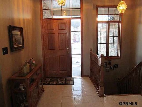 2nd image of 2728 Park Place Dr