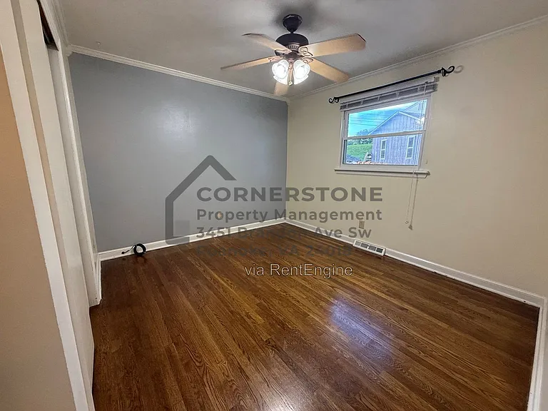 950 Palmer Ave — Photo 10