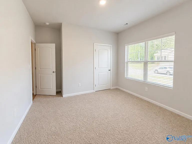 129 Canonbury Dr — Photo 19