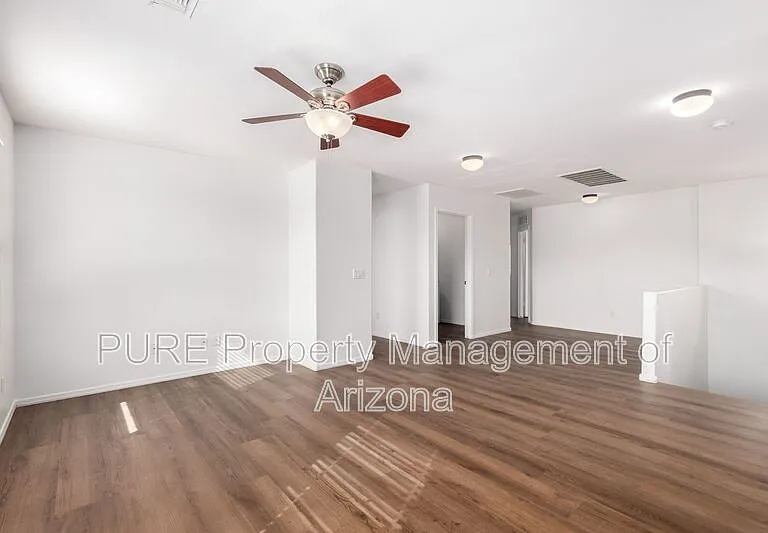 17753 W Caribbean Ln — Photo 11