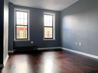 Rented by Hillel Realty Group