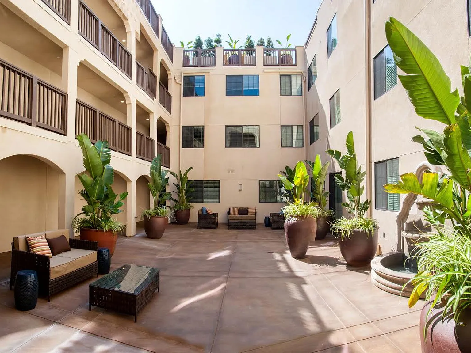 La Buena Ventura Apts...Brand New Building...Amazing Views! — Photo 2