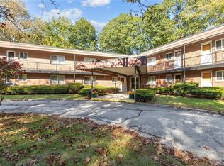 Stonebrook, Warwick, RI 02889