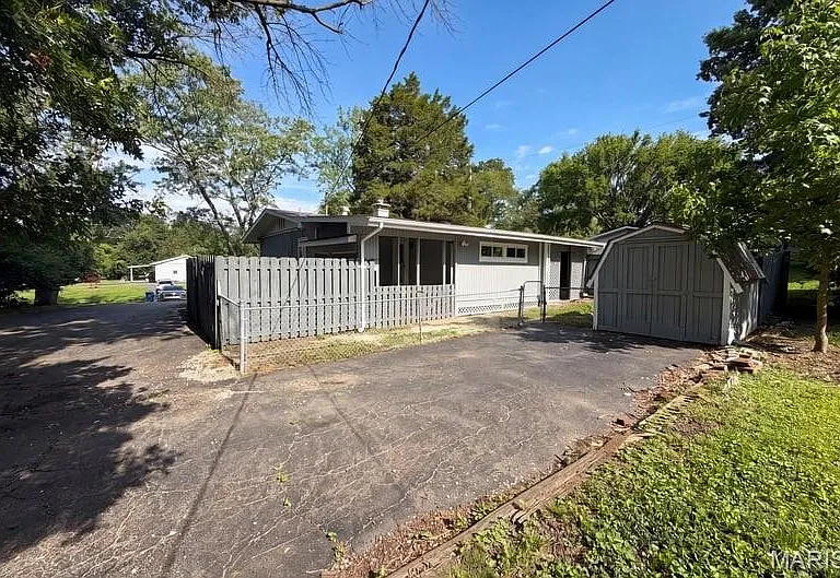 238 W Skyline Dr — Photo 17