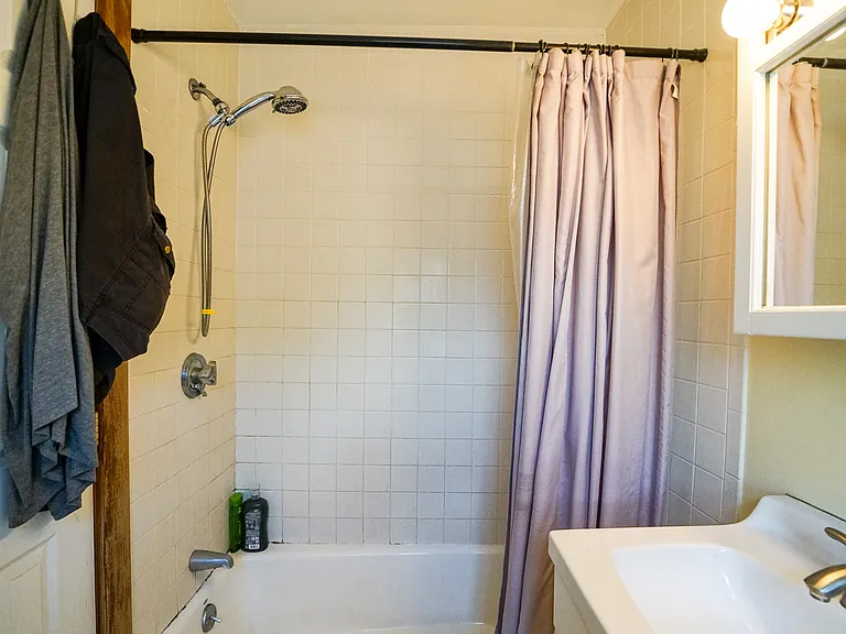 357 Columbia St #2 — Photo 8
