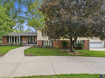 815 Anthony Ln, Lincoln, NE, 68520