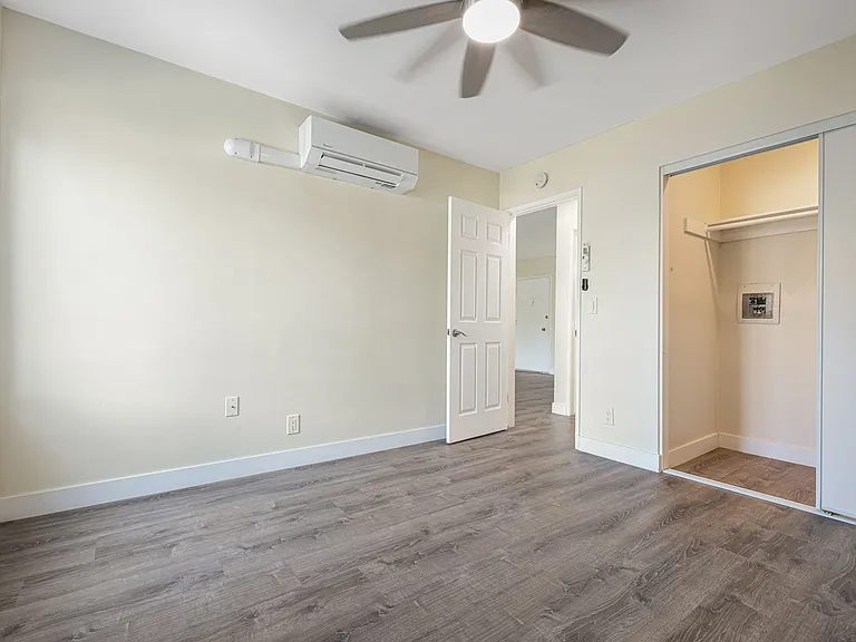 1707 Chalcedony St — Photo 18