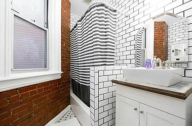 Rented by Safdie Realty Group