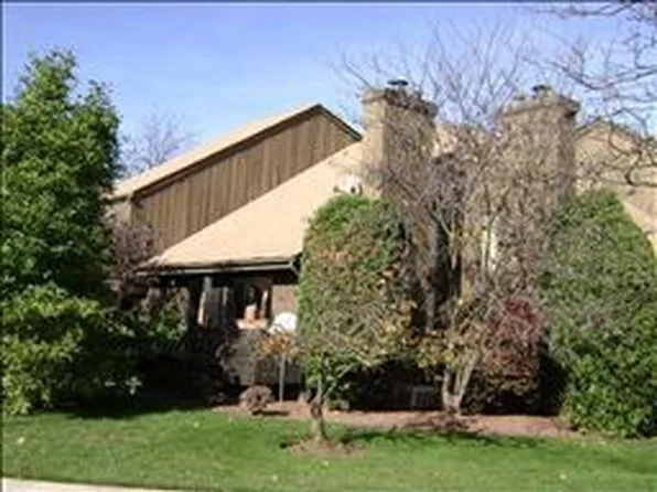 101 Kingsberry Dr #101, Somerset, NJ 08873