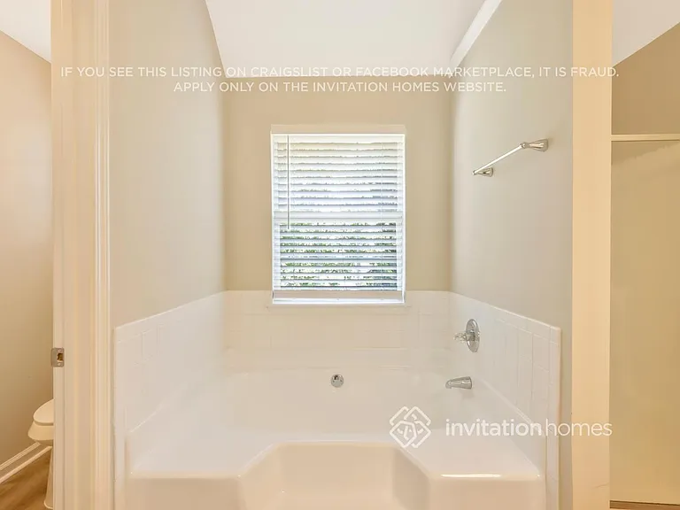 5618 Wellborn Creek Dr — Photo 21
