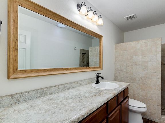 5th image of 6515 N 19th Dr